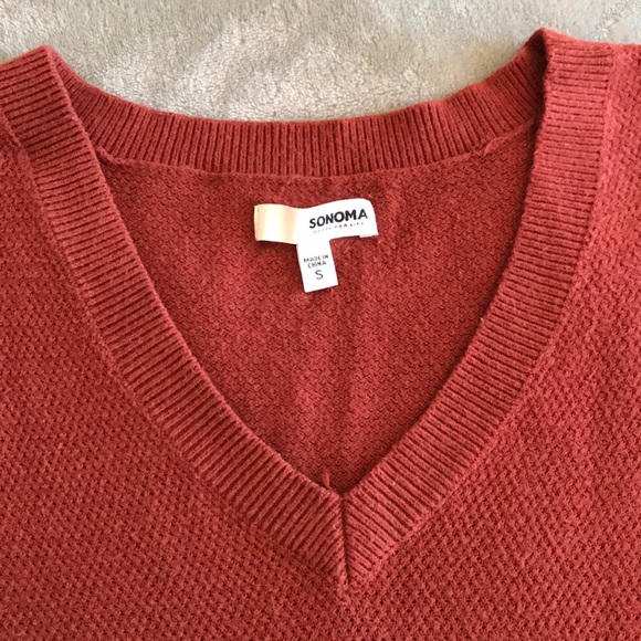 Rust Sweater - Picture 3 of 4